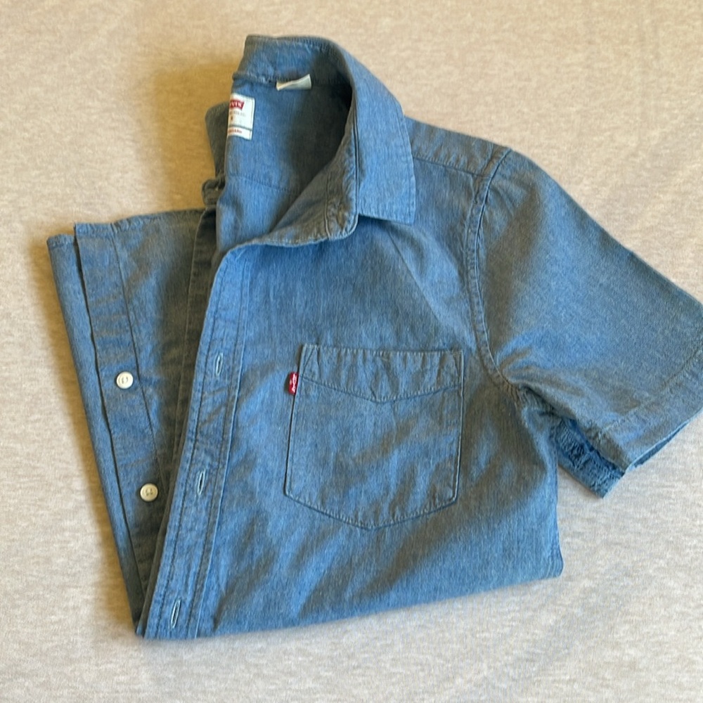 Levi's Casual Light Blue Button Down Shirt - Picture 6 of 6
